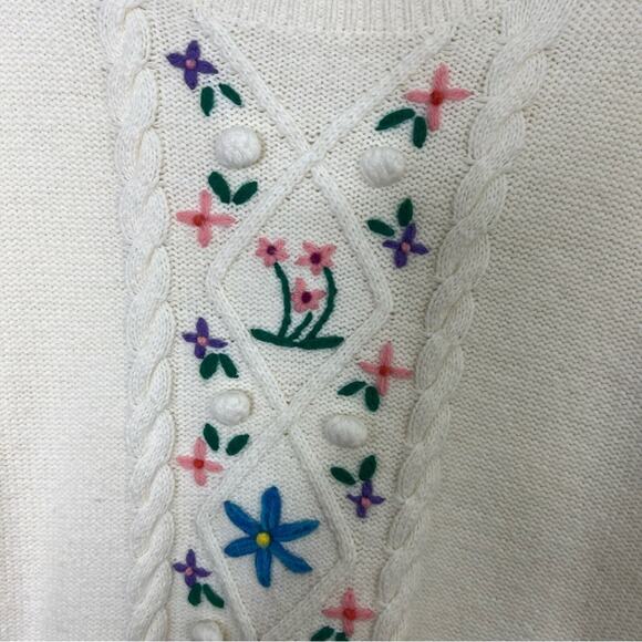 Talbots Ivory Cableknit Floral Embroidered Pom Pom Sweater Size LP - Picture 7 of 12